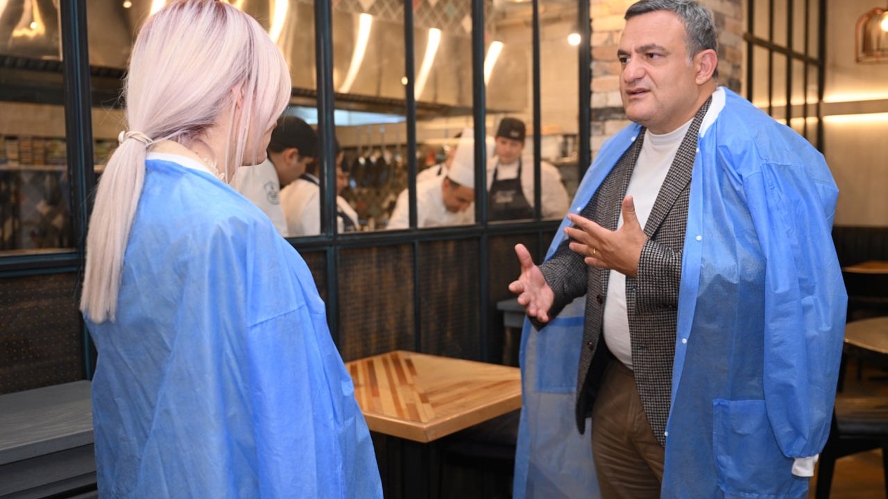 ՀՀ կրթության, գիտության, մշակույթի և սպորտի նախարարի տեղակալ Արաքսիա Սվաջյանն այցելել է Խոհարարական արվեստի և հյուրընկալության Երեմյան Ակադեմիա։